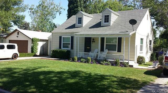 1st image of 919 W 27th St