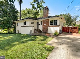 870 N Jacksonville St, Arlington, VA 22205