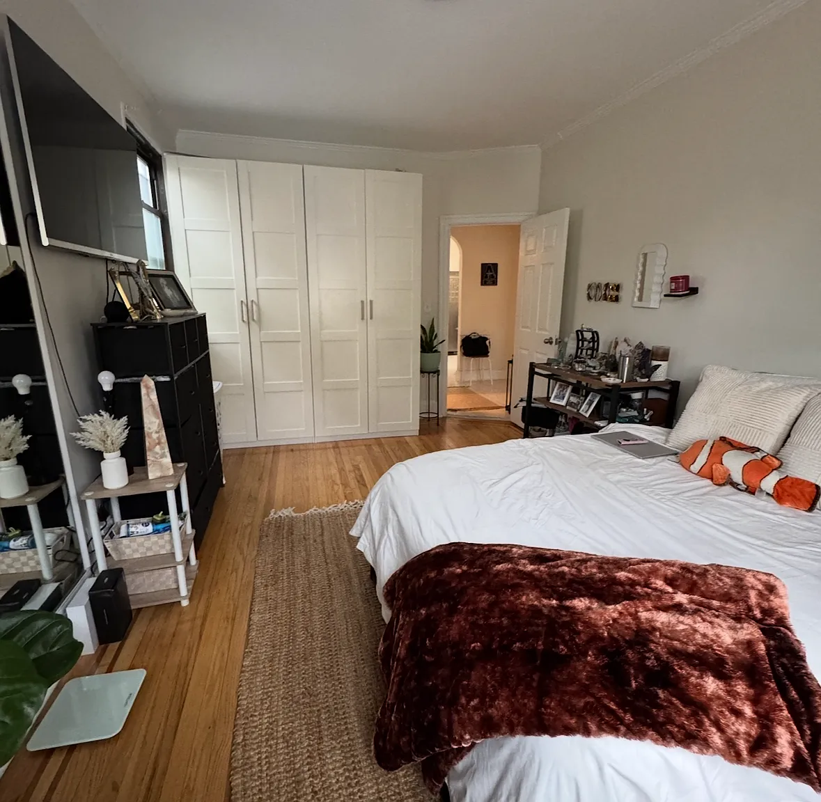 25-24 35th Avenue — Photo 3