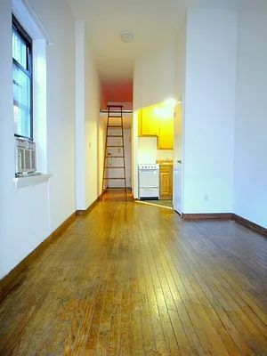 Rented by Balass Ralph, LREB | media 14