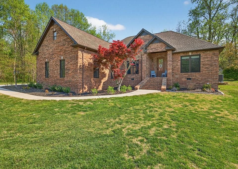 1st image of 457 S Plantation Dr