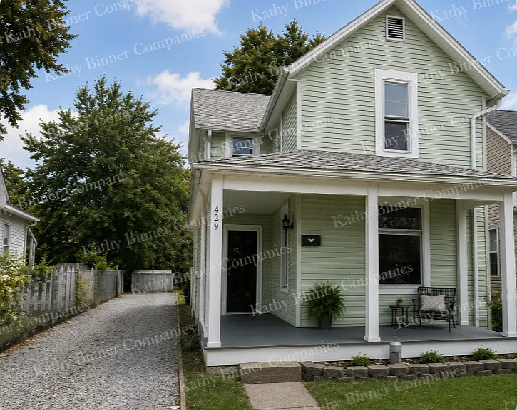 429 N Maple St — Photo 8