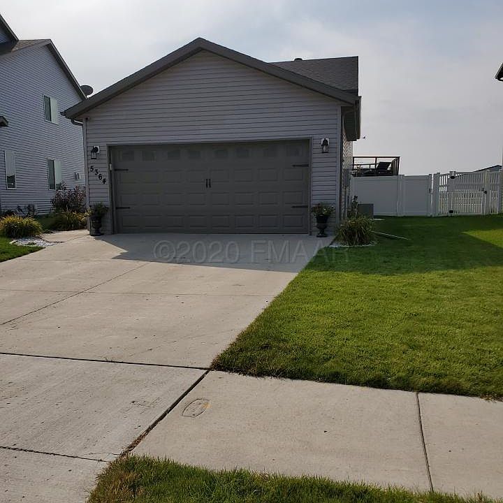 2nd image of 5364 49th Ave S
