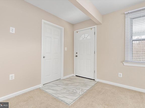 3rd image of 6533 Caledon Rd