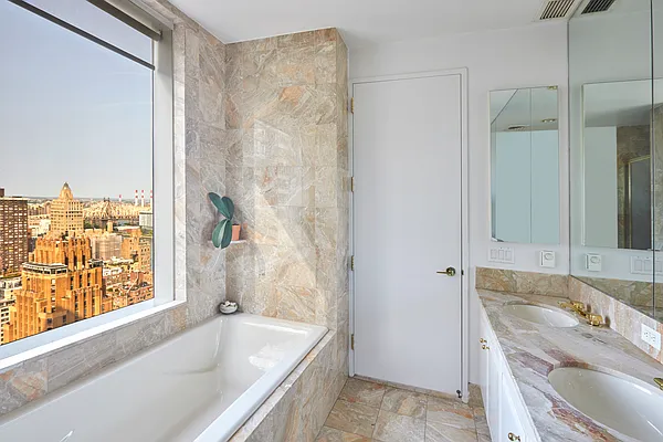 Rented by Douglas Elliman | media 16