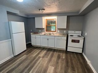 1002 Romig Ave, Barberton, OH