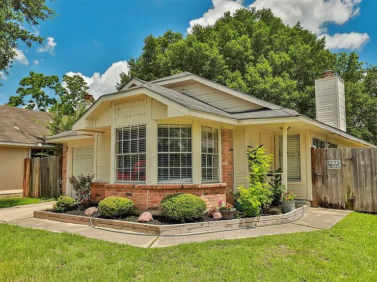 12210 Westwold Dr — Photo 1