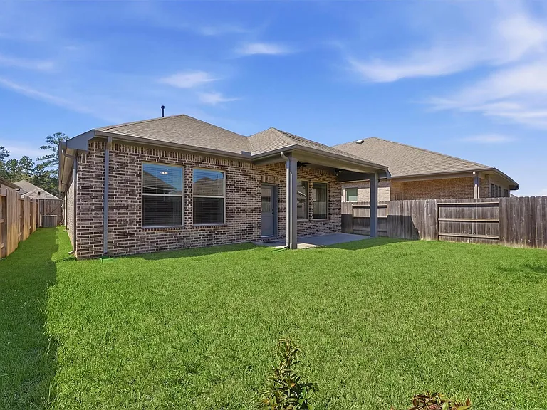 1338 Lakeside Creek Rd — Photo 29