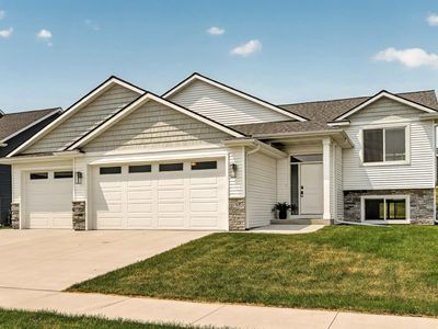 1768 Brandt Dr NE, Byron, MN, 55920