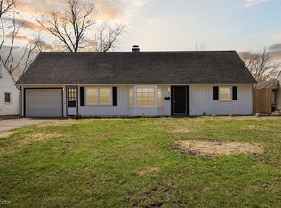 4890 Greenwood Dr, Sheffield Lake, OH