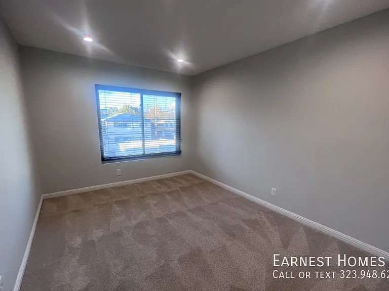 14309 Hartsook St — Photo 19