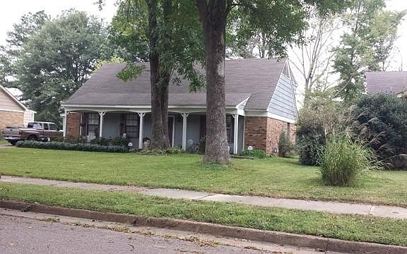 3rd image of 5720 Magnolia Woods Dr