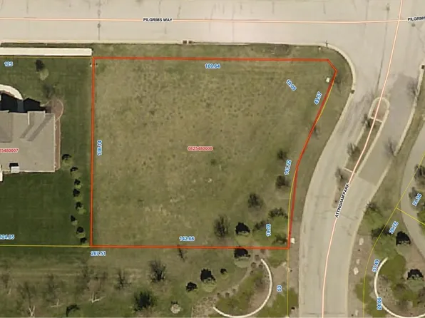 3206 W Pilgrims Way, Peoria, IL 61615
