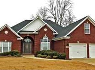 150 Cambridge Dr, Decatur, AL 35603