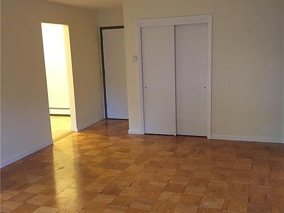 3rd image of 4 Brevoort Dr APT 1B