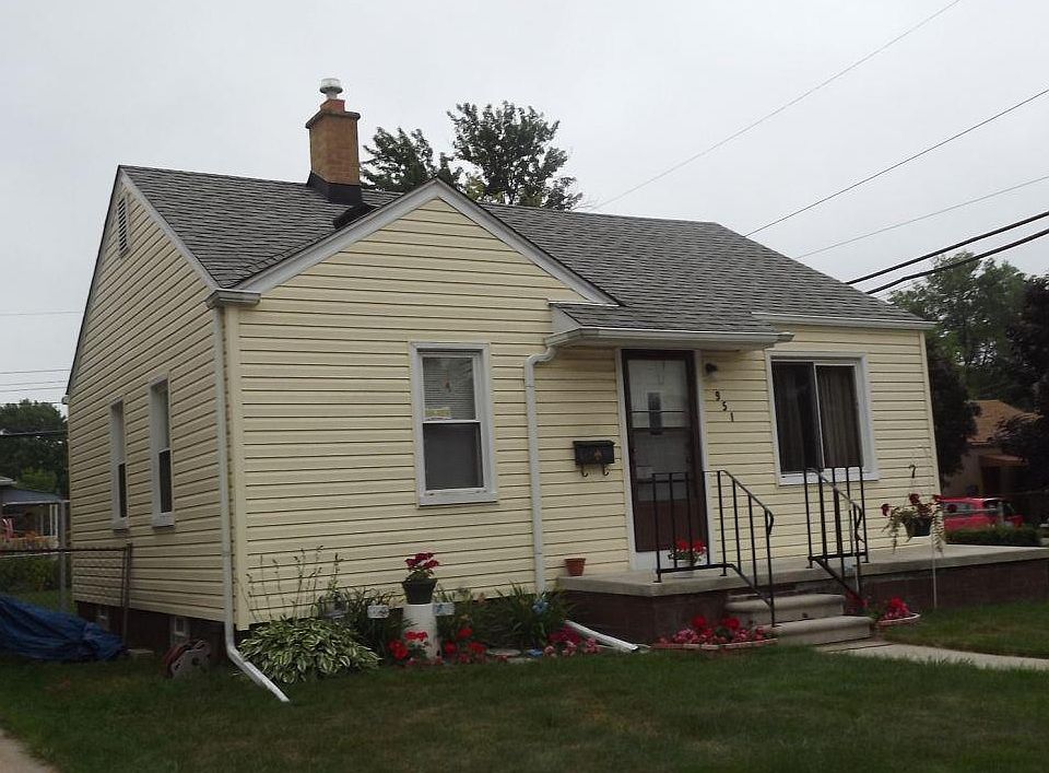 1st image of 951 Hudson St
