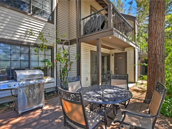 101 Village Rd #1, Lake Arrowhead, CA 92352