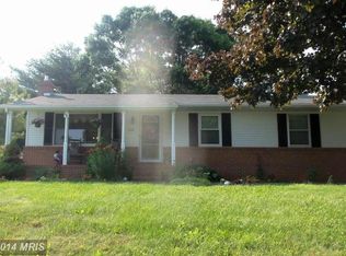 908 Rolling Ridge Dr, Westminster, MD 21157