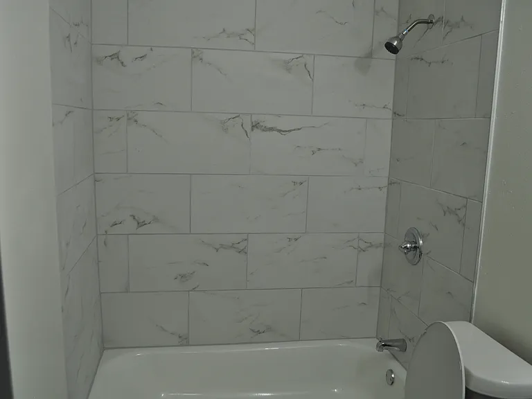 423 Cynisca St #A — Photo 7