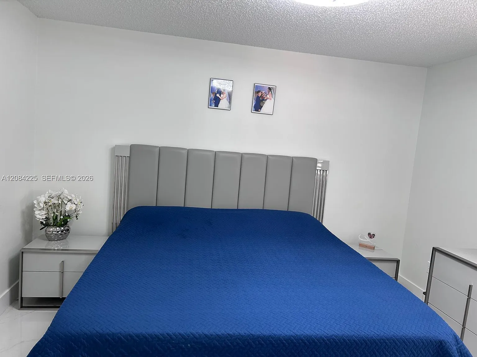3 bed, 1375 sqft, $3,000 — Photo 3