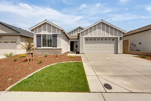 2766 Spooner Way Photo 1