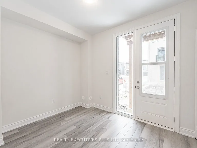 23 Blackstone St #MAIN — Photo 12