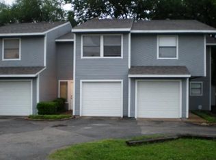 5829 Phoenix Dr APT 103, Dallas, TX 75231