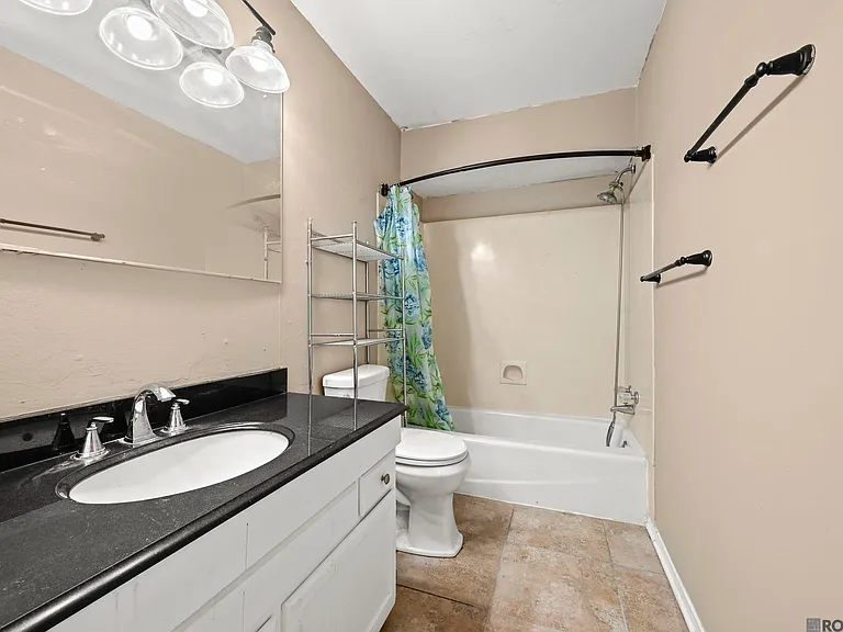 1412 Sharlo Ave — Photo 9