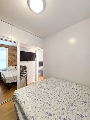 Rented by Krieger Real Estate LLC | media 20