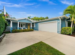 2499 10th ST N, NAPLES, FL 34103