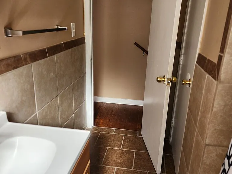 4306 Shady Villa Dr — Photo 38