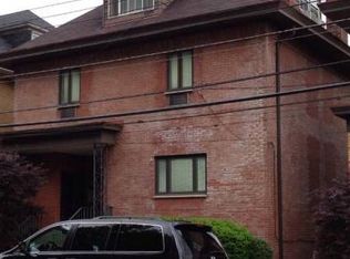 303 Halket St APT 3, Pittsburgh, PA 15213