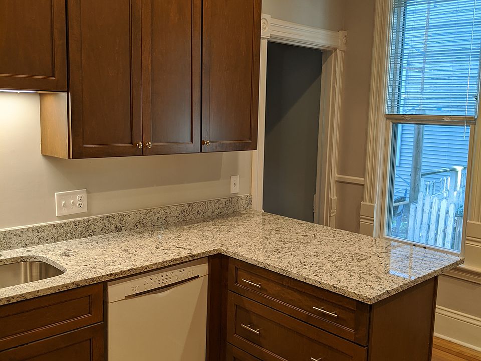 1st image of 2638 Bryant Ave S