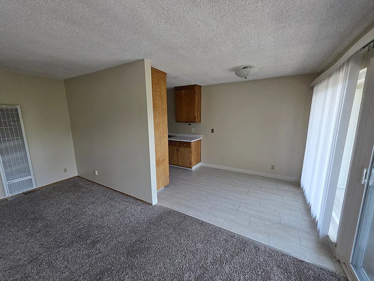 2201-2221 Princeton Dr — Photo 5