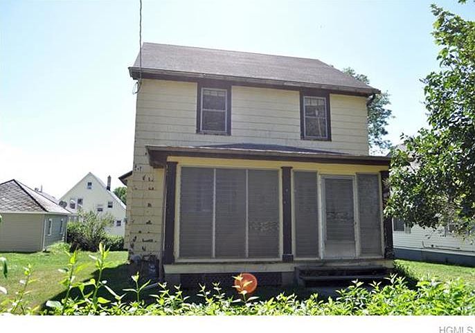2nd image of 103 Lake Ave