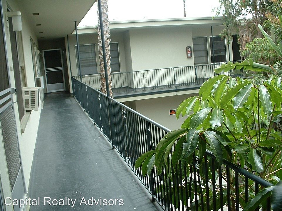 1st image of 32 Esperanza Ave
