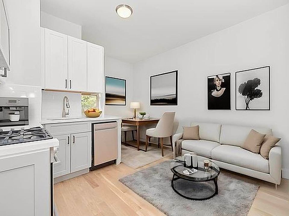 1st image of 42 Grove St APT 3