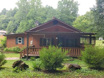 952 Meadow Fork School Rd, Oak Hill, WV, 25901