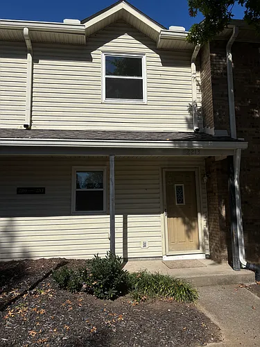 2213 Emery Ln #2213 Photo 1