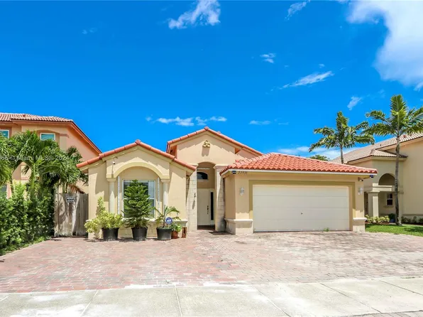 23935 SW 108th Pl, Homestead, FL 33032