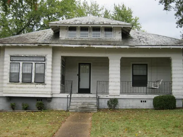 422 Wilson Dam Rd, Florence, AL 35630