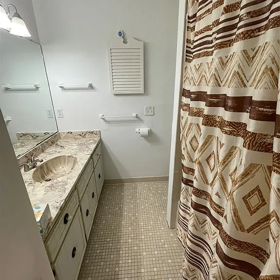 12 Farraday Ln #A — Photo 6