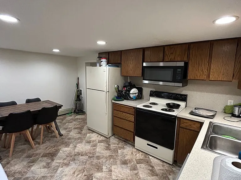 54 W 1 S — Photo 32