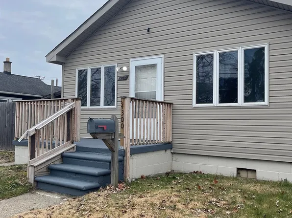 4300 Beach St, Ecorse, MI 48229