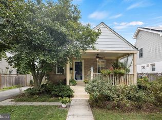 10157 Sutherland Rd, Silver Spring, MD 20901