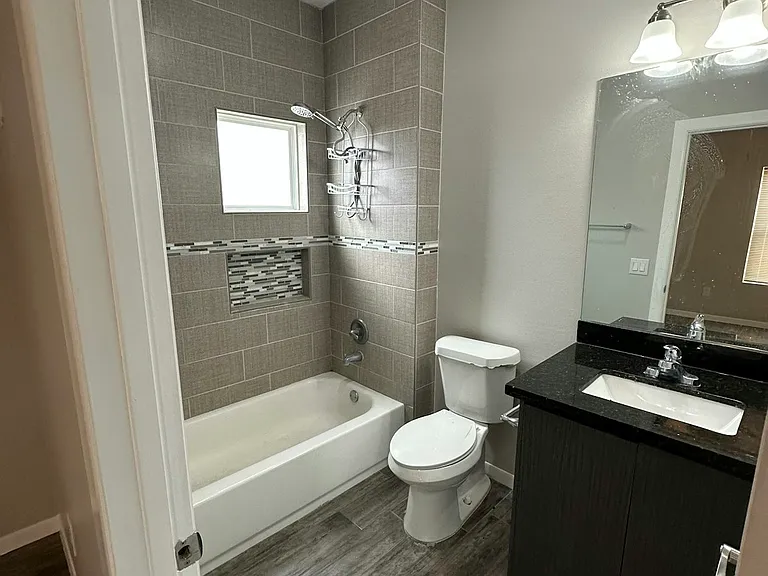 1308 Quitaca Dr #1 — Photo 4