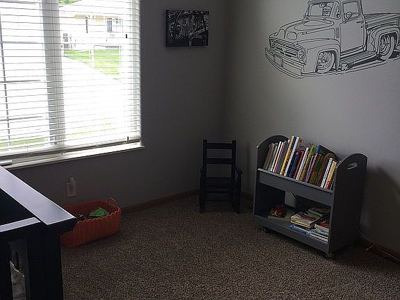 5th image of 602 Eagle Cir