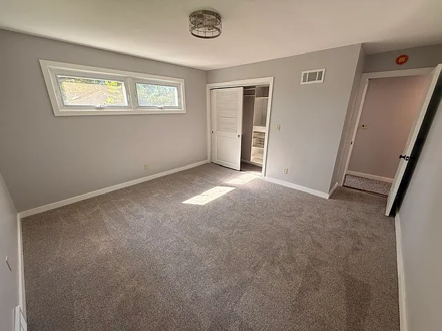 3 bed, 1.5 bath, 1536 sqft, $2,500 — Photo 2