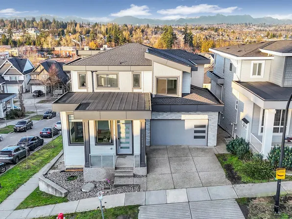 14919 62a Ave, Surrey, BC V3S 2W9