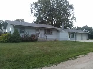 111 S Valley St, Osceola, NE 68651